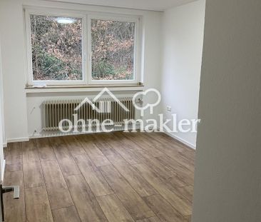 Sonnige 3ZKB im 2.OG mit Aufzug, EBK, renov., 2 Balkonen, Garage, n... - Foto 2