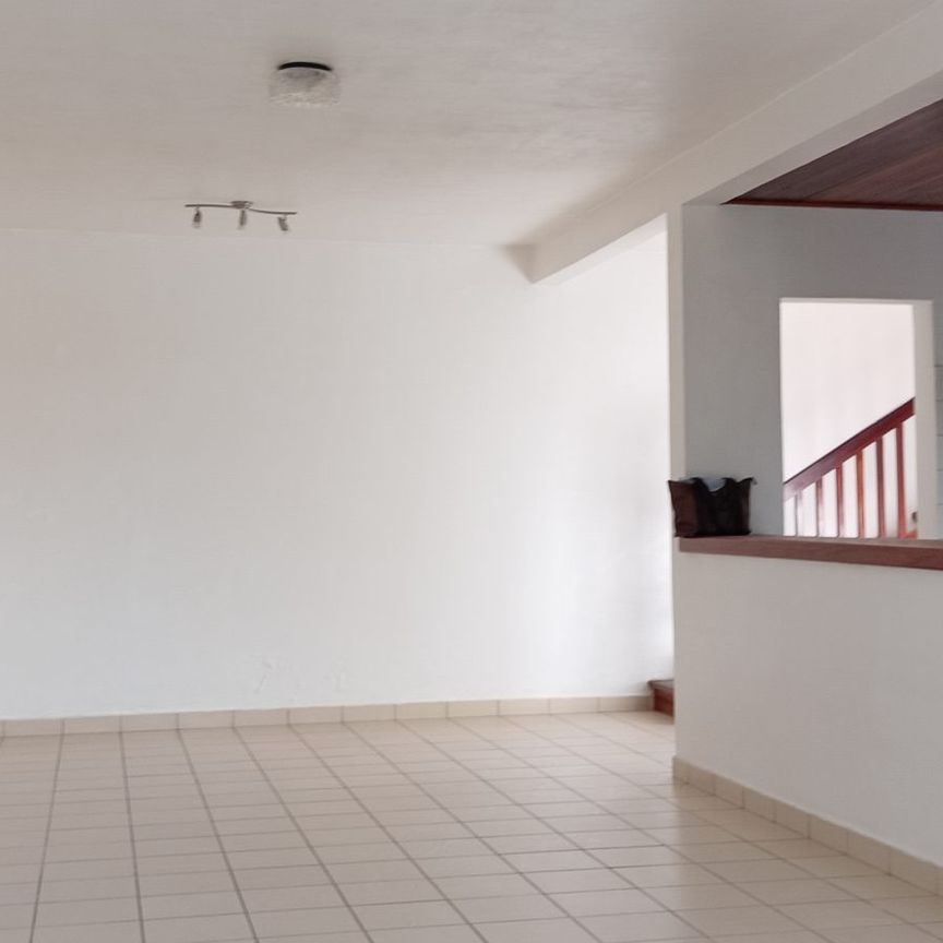 Location Appartement 3 pièces 100m² PAPEETE 98714 - Photo 1