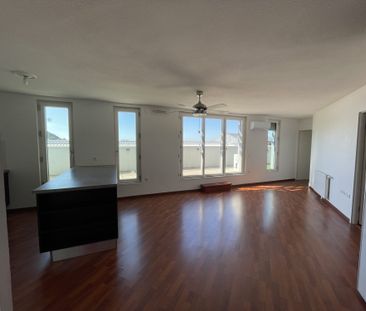 Location Appartement 4 pièces 78m² CENON 33150 - Photo 1
