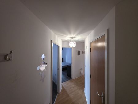 2 Bed Flat, Bouverie Court, LS9 - Photo 2