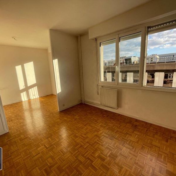 Location Appartement 3 pièces 69m² LE MANS 72000 - Photo 1