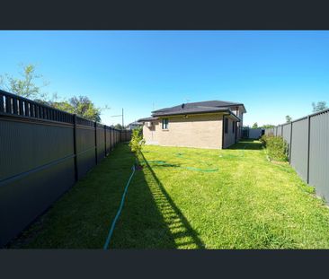 15a Harding Close, Ropes Crossing, NSW 2760 - Photo 6