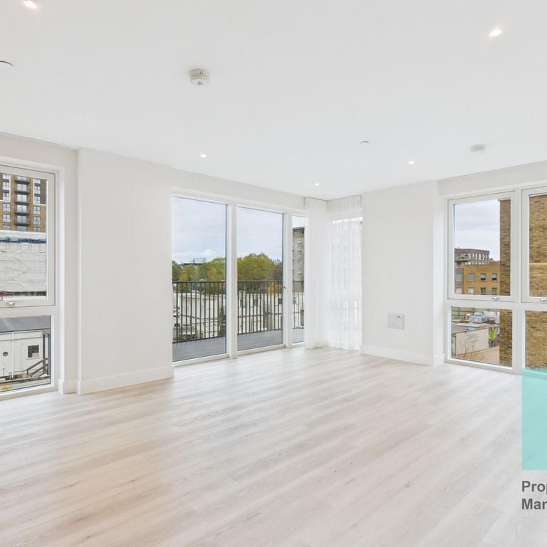 3 bedroom flat to rent - Photo 1