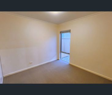 3-Bedroom Home in a Quiet & Convenient Location – Westminster - Photo 3