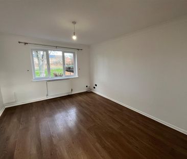 Torrington Crescent, Weston-Super-Mare - Photo 3