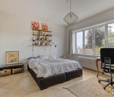 TE HUUR - Op zoek naar een stijlvol en uniek herenhuis met 5 slpk i... - Photo 6