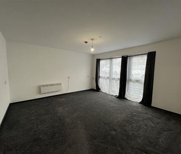 High Street, Cwmgwrach, NEATH - Photo 1