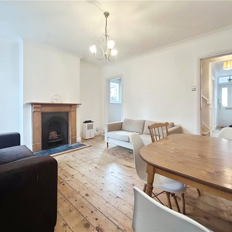 Springfield Road, Guildford, Surrey, GU1 4DP - Photo 1