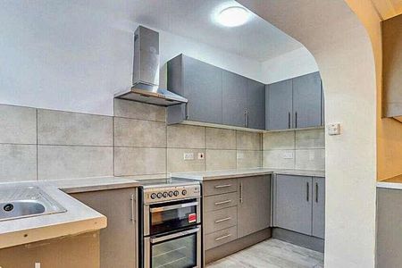 Lucas Street, Cardiff, CF24 - Photo 4