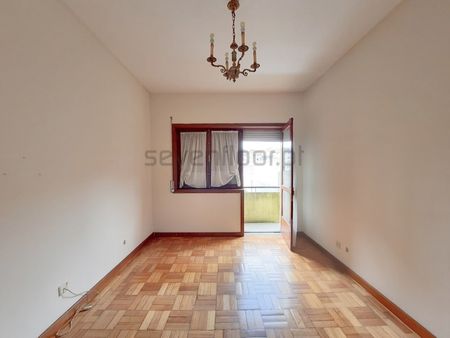 Apartamento T2+1 em Porto - Photo 2