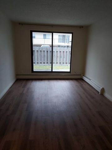 Apartment in Windsor Park - Photo 3