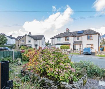 3 bedroom semi-detached house to rent - Photo 3