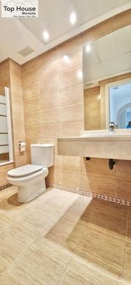 3 room luxury Flat for rent in Marbella, Spain - Photo 1