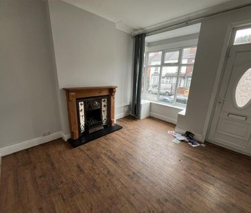 3 bedroom terraced house to rent - Photo 4