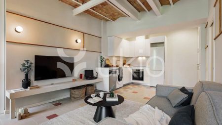 Apartamento de alquiler en Ronda de Sant Pere, Dreta de l'Eixample - Photo 4