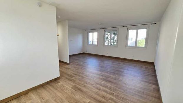 Location Appartement 4 Pièces 80 m² - Photo 1