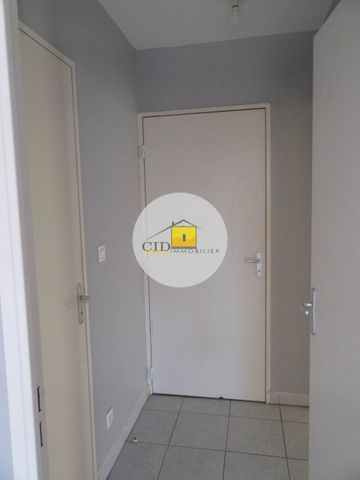 Appartement - 3 pièces - 63,77 m² - Saint-Priest - Photo 5