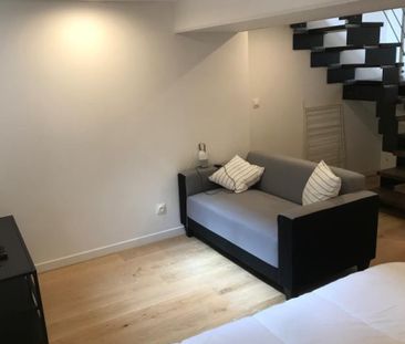 APPARTEMENT TYPE1 BIS AVEC COUR PRIVATIVE BORDEAUX CENTRE SA - Photo 5