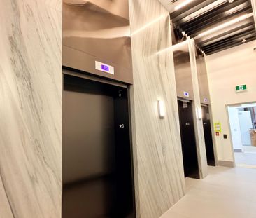 For Lease - 1037 The Queensway N/A Unit# 811, Toronto, Ontario - Photo 3