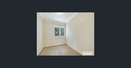 FAMILY HOME - Photo 5