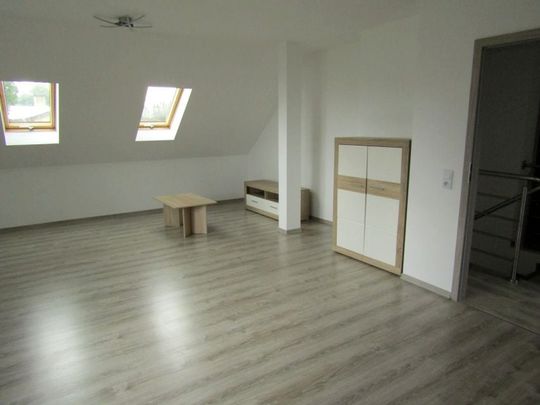 Pokój, ul. Wiejska - Photo 1