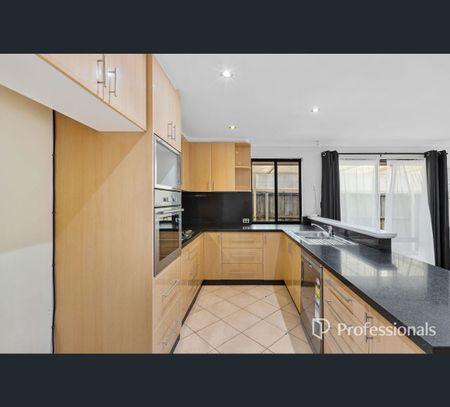 30 Marsala Way, Ellenbrook, WA 6069 - Photo 3