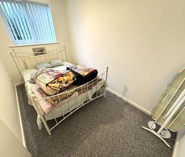 Hillbury Drive, Willenhall, WV12 - Photo 3