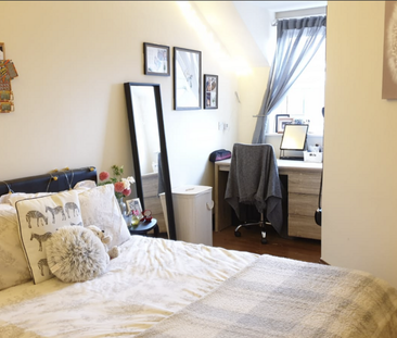 2 bedroom flat to rent - Photo 2 | Rentumo