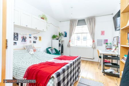 3 bedroom apartment to rent - Photo 2