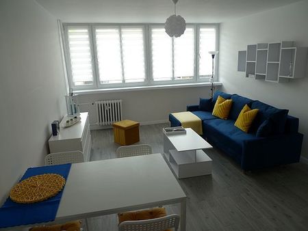 2 pokoje na wynajem w ścisłym centrum - Zdjęcie 2