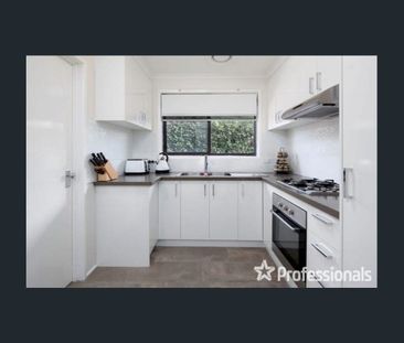 Fully renovated 2 bedroom unit - Photo 6