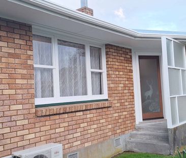 Family Brick Home - Photo 3