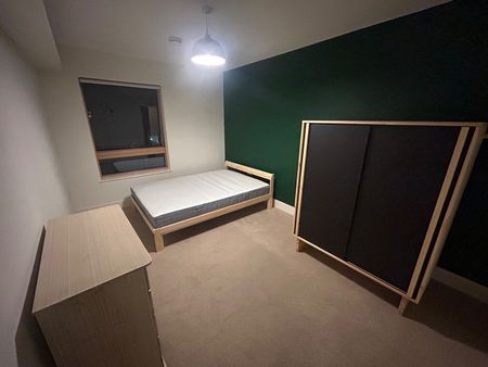 Room in a Shared Flat, Derry Court, SW16 - Photo 3