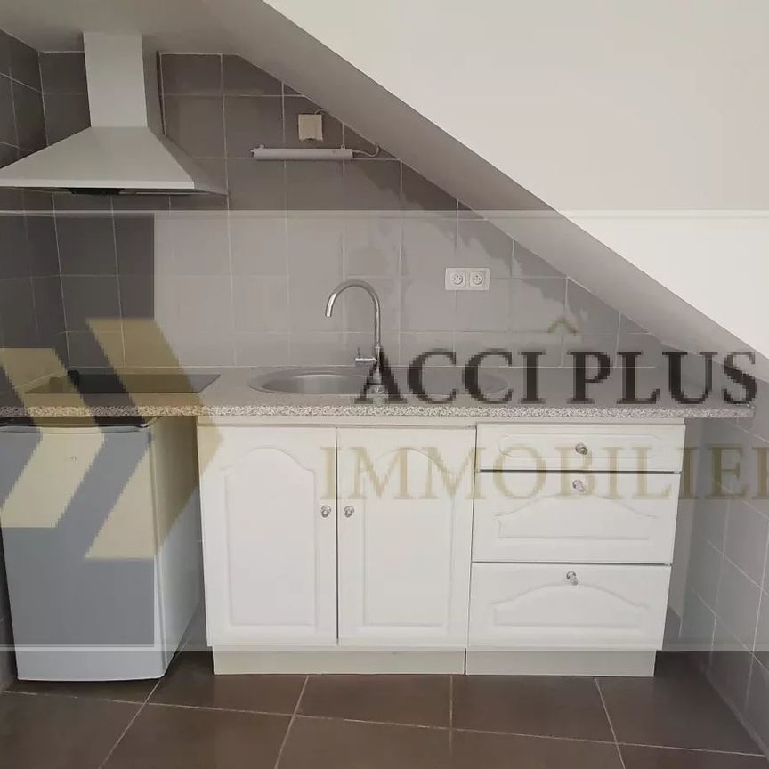Location Appartement 2 pièces 24m² NIMES 30900 - Photo 1