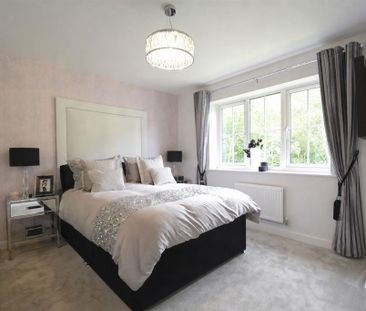 3 bedroom end of terrace house to rent - Photo 2
