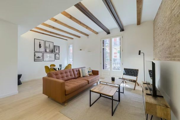 Carrer de Tapioles, Barcelona, Catalonia 08004 - Photo 1