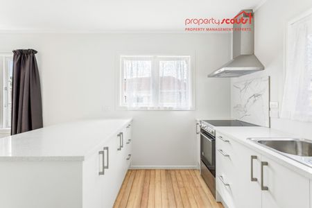 3 Bedroom Home in Henderson - Photo 2