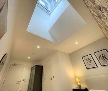 1 bedroom in a house share to rent - Photo 5