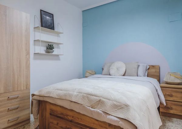 Plaça de Bisbe Benlloch, Torrent, Valencian Community 46900