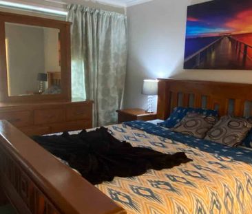 HIDDEN GEM - Photo 3