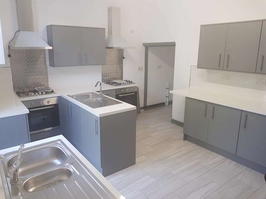 Stunning En-suite Room All Bills Inc No Dep!! Room 3 - Photo 1