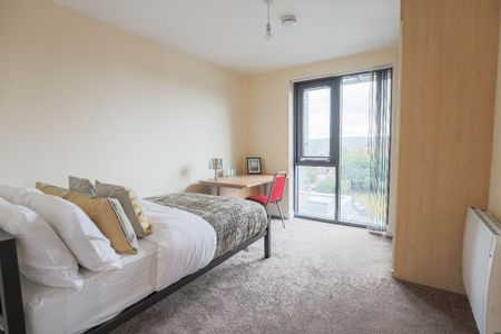 2 bedroom flat to rent - Photo 4