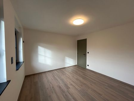 Half vrijstaande nieuwbouwwoning - Photo 3