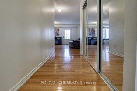 Townhouse For Lease | E8137314 - Photo 4