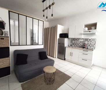 Location Appartement 1 pièce 23m² MARSEILLE 7ème - Photo 1