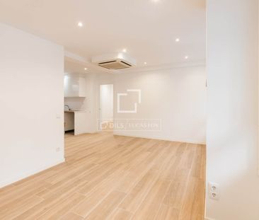 Excellent 2 Bedroom apartment for rent in Nueva España, Madrid - Photo 2
