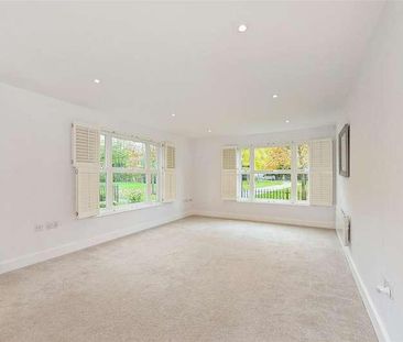 St Agnes Place, Chichester, PO19 - Photo 1