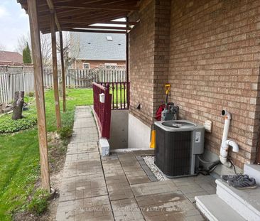 For Lease - 166 Knightswood Avenue Unit# Basement, Vaughan, Ontario - Photo 3