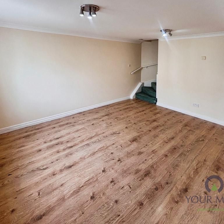 2 bedroom terraced house to rent - Photo 1