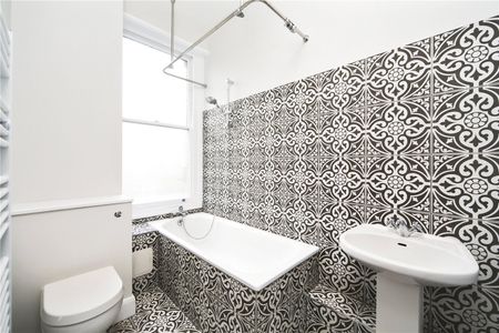 Harvist Road, Queens Park, NW6 - Photo 5